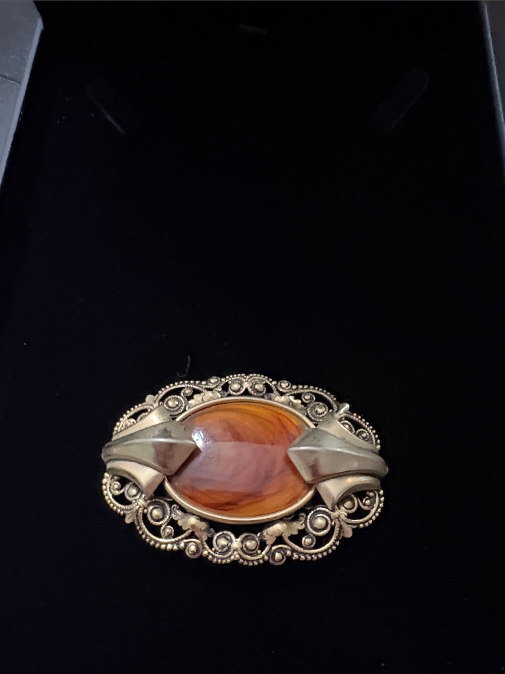 Vintage-Inspired Gold-Tone Brooch with Amber Cabochon